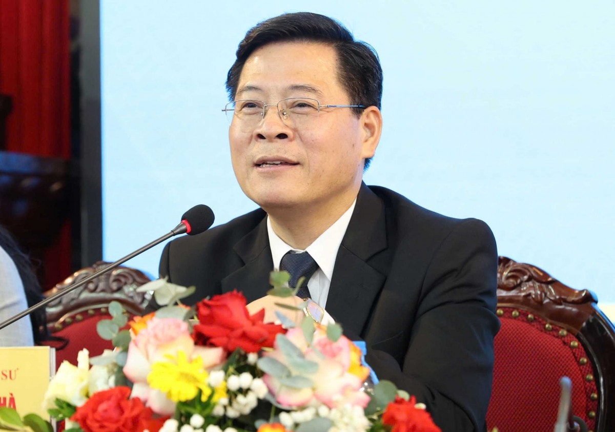 TRỰC TUYẾN: Chính sách liên quan đến người lao động khi thực hiện sắp xếp tổ chức bộ máy