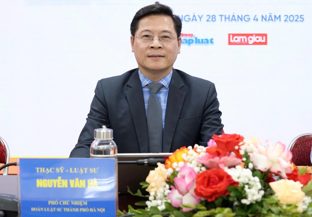 TRỰC TUYẾN HÌNH ẢNH: Đối thoại, giao lưu về những chính sách mới liên quan đến người lao động