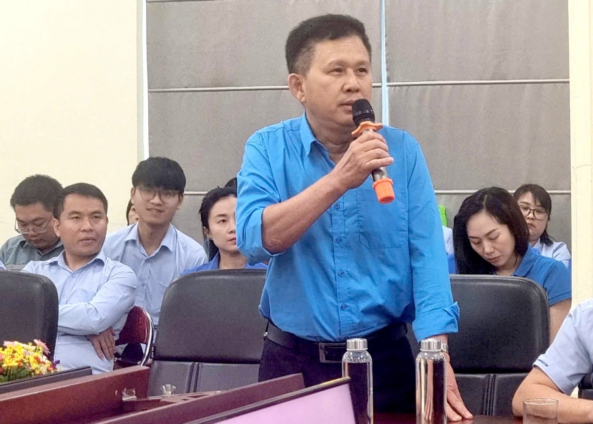 TRỰC TUYẾN HÌNH ẢNH: Đối thoại, giao lưu về những chính sách mới liên quan đến người lao động
