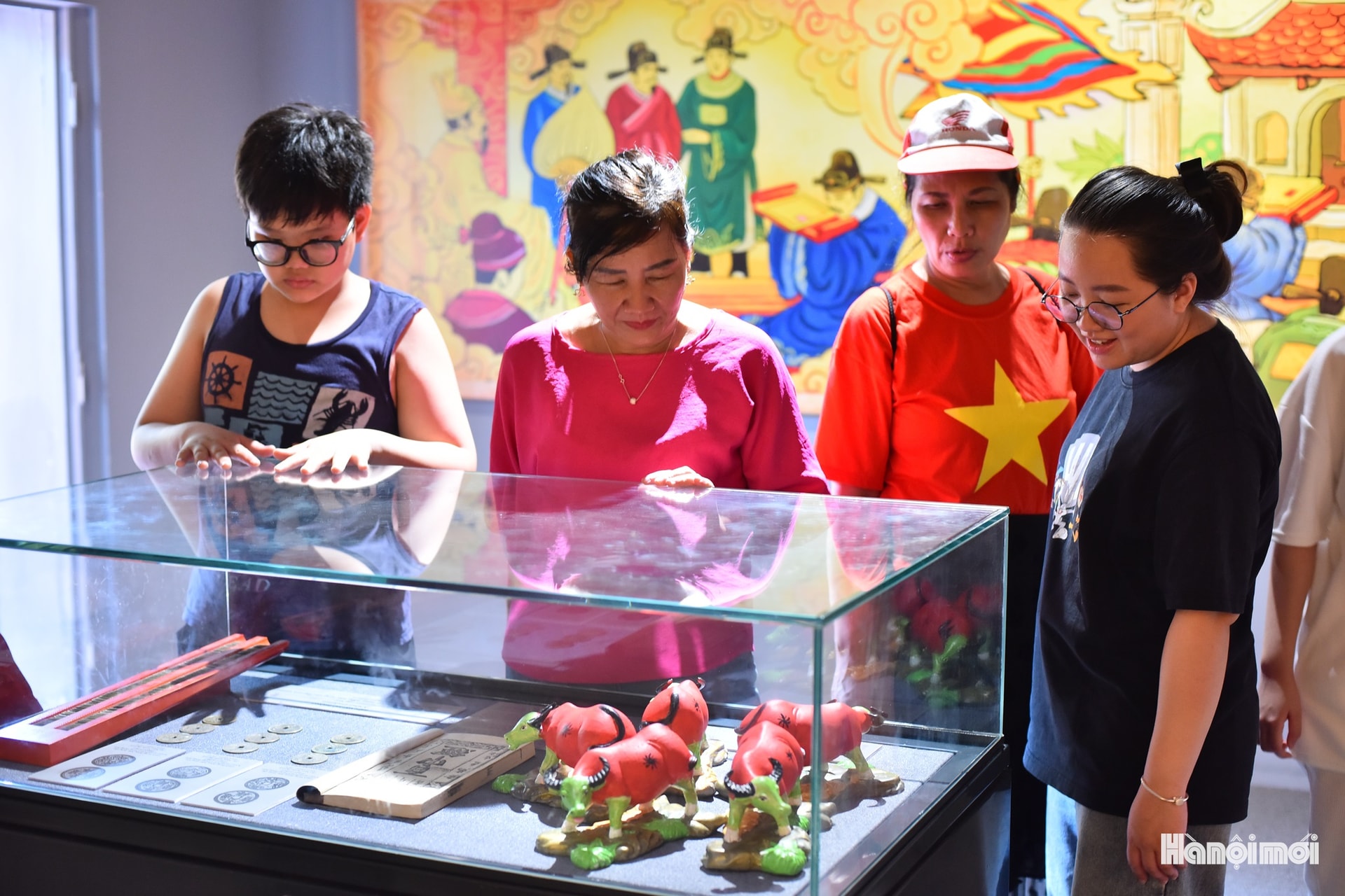 W_hnm-hoangthanh06b.jpg