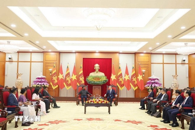 ttxvn-0405-tong-bi-thu-viet-nam.jpg