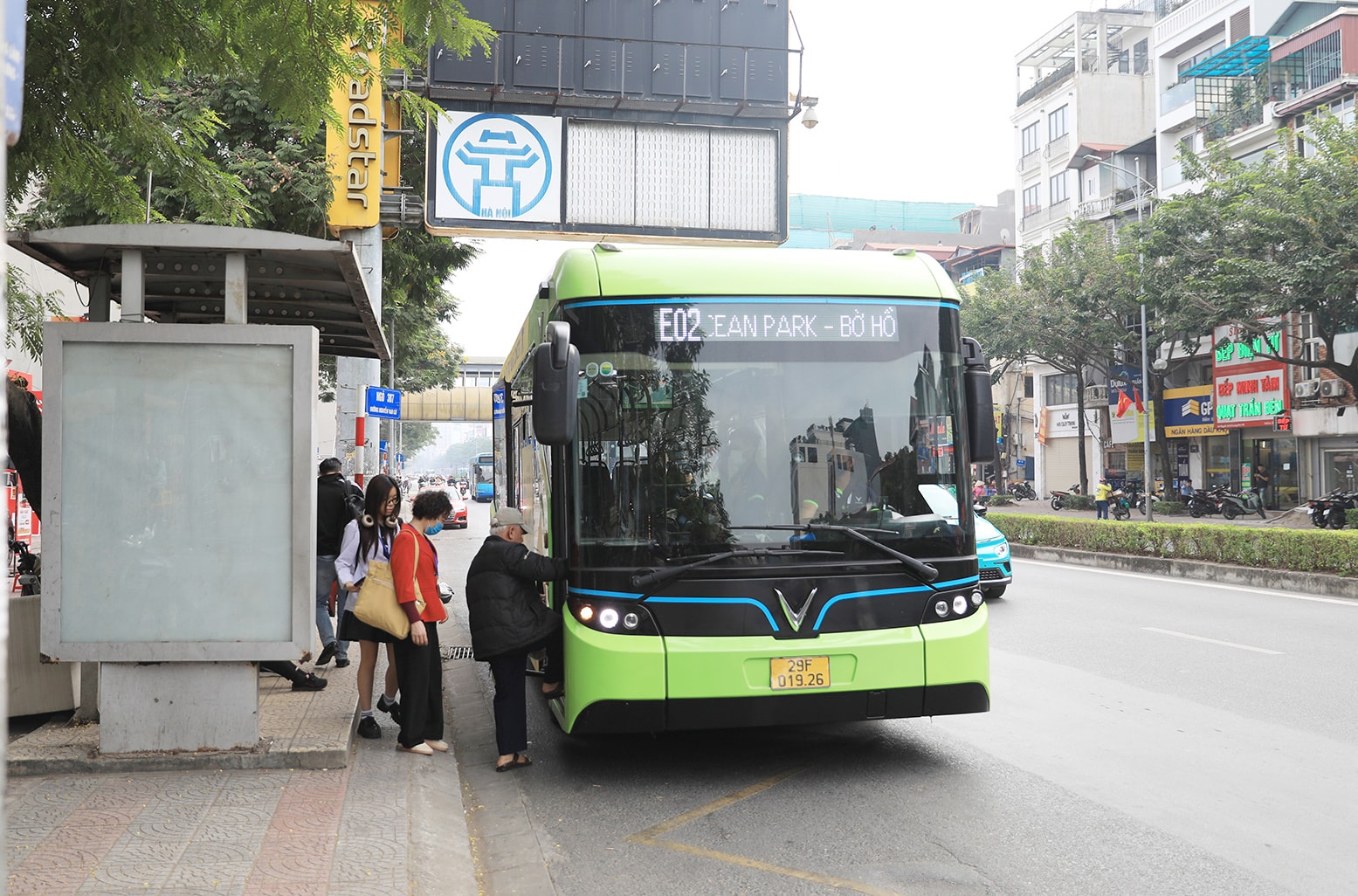 bus.jpg