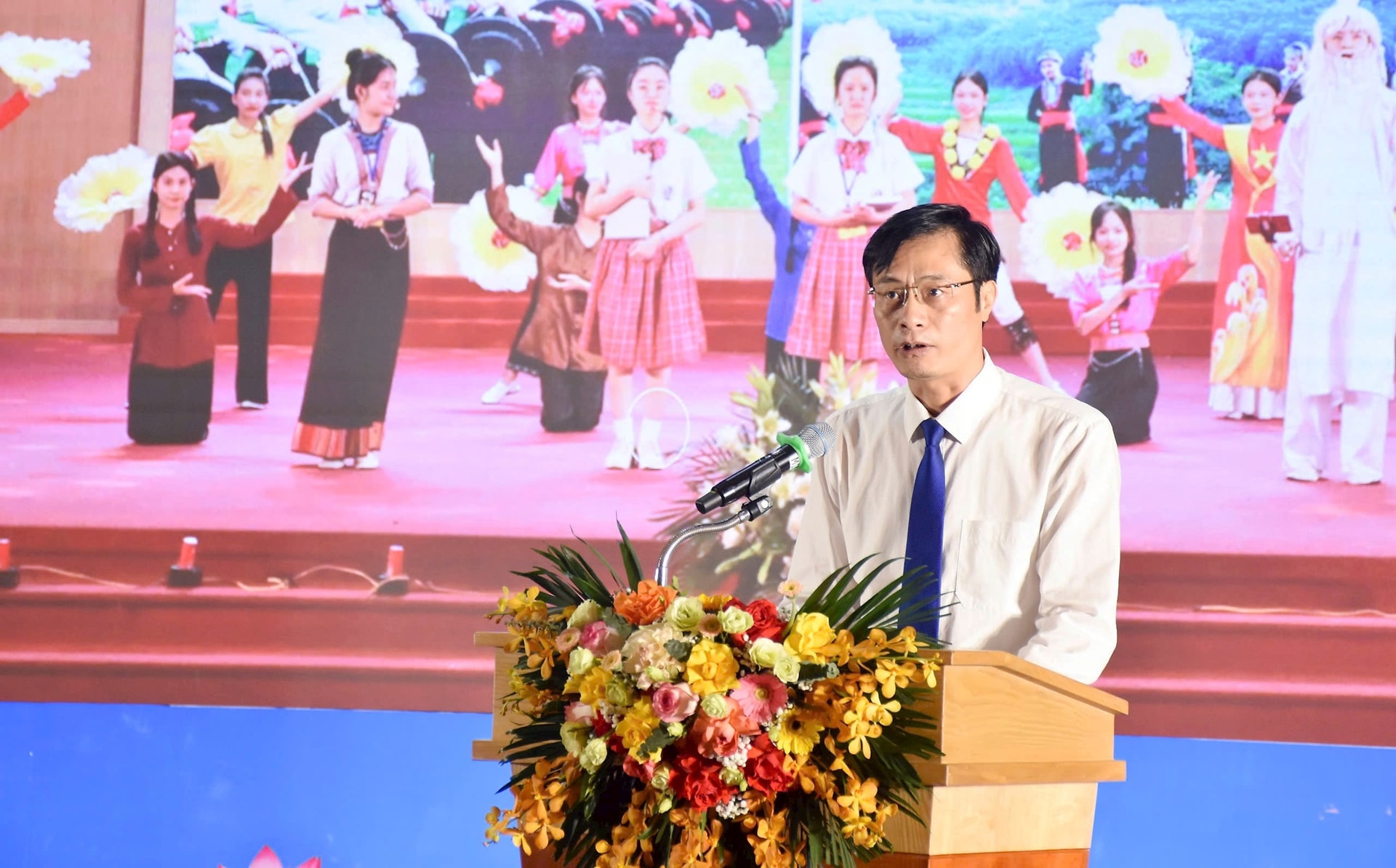 nha-truong-chung-tay-phat-trien-mr-ngoc-oanh.jpg?w=900