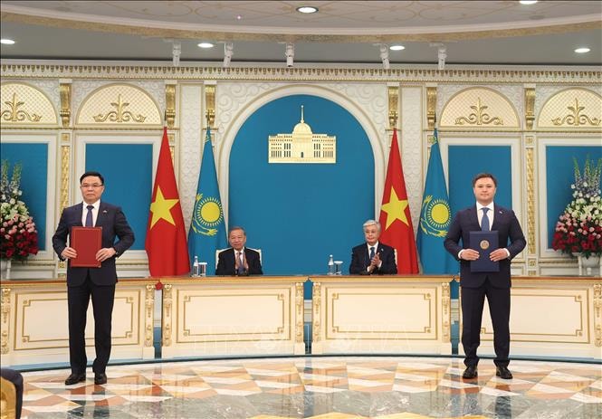 viet_nam-kazakhstan-3.jpg