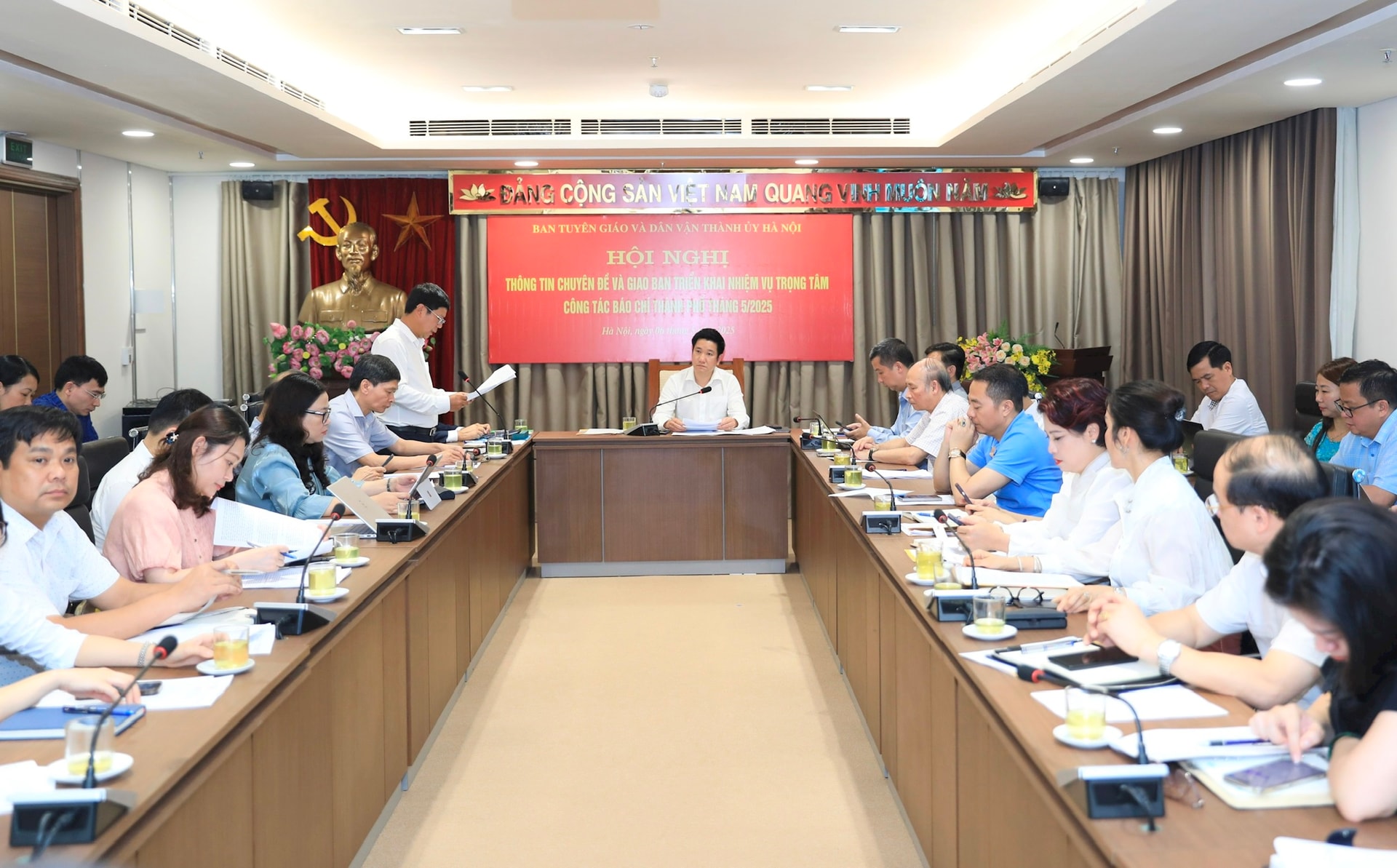 tgdv-a-cuong-chu-tri-.jpg