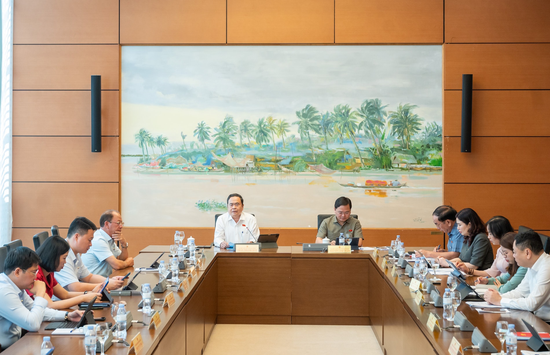 chu-tich-quoc-hoi-tran-thanh-man-phat-bieu-thao-luan-o-to-tai-ky-hop-thu-chin-quoc-hoi-khoa-xv-ngay-7-5.-anh-pham-thang.jpg