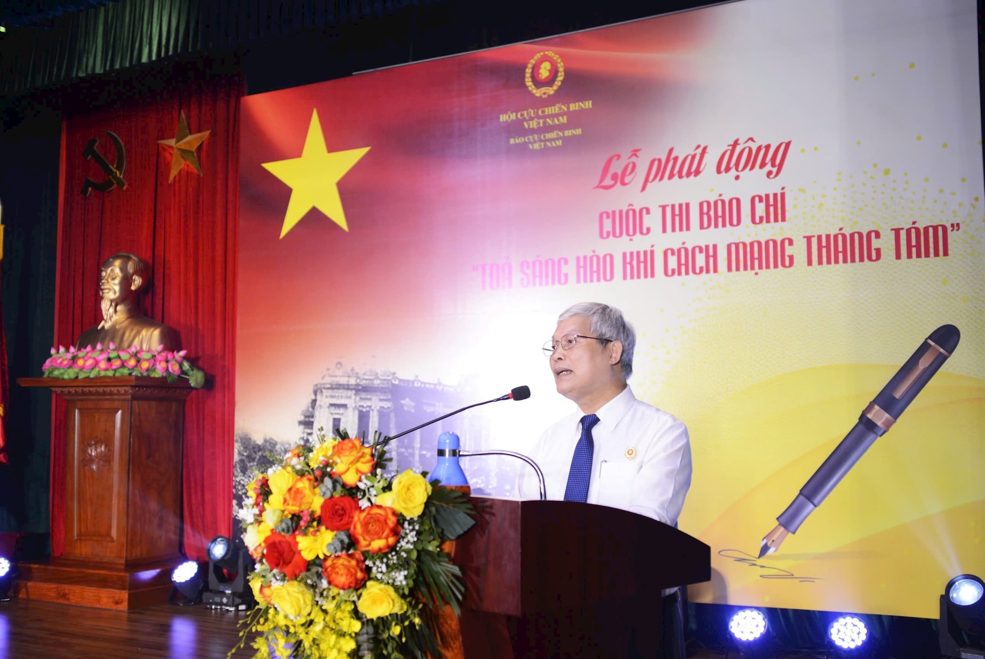 nha-bao.jpg