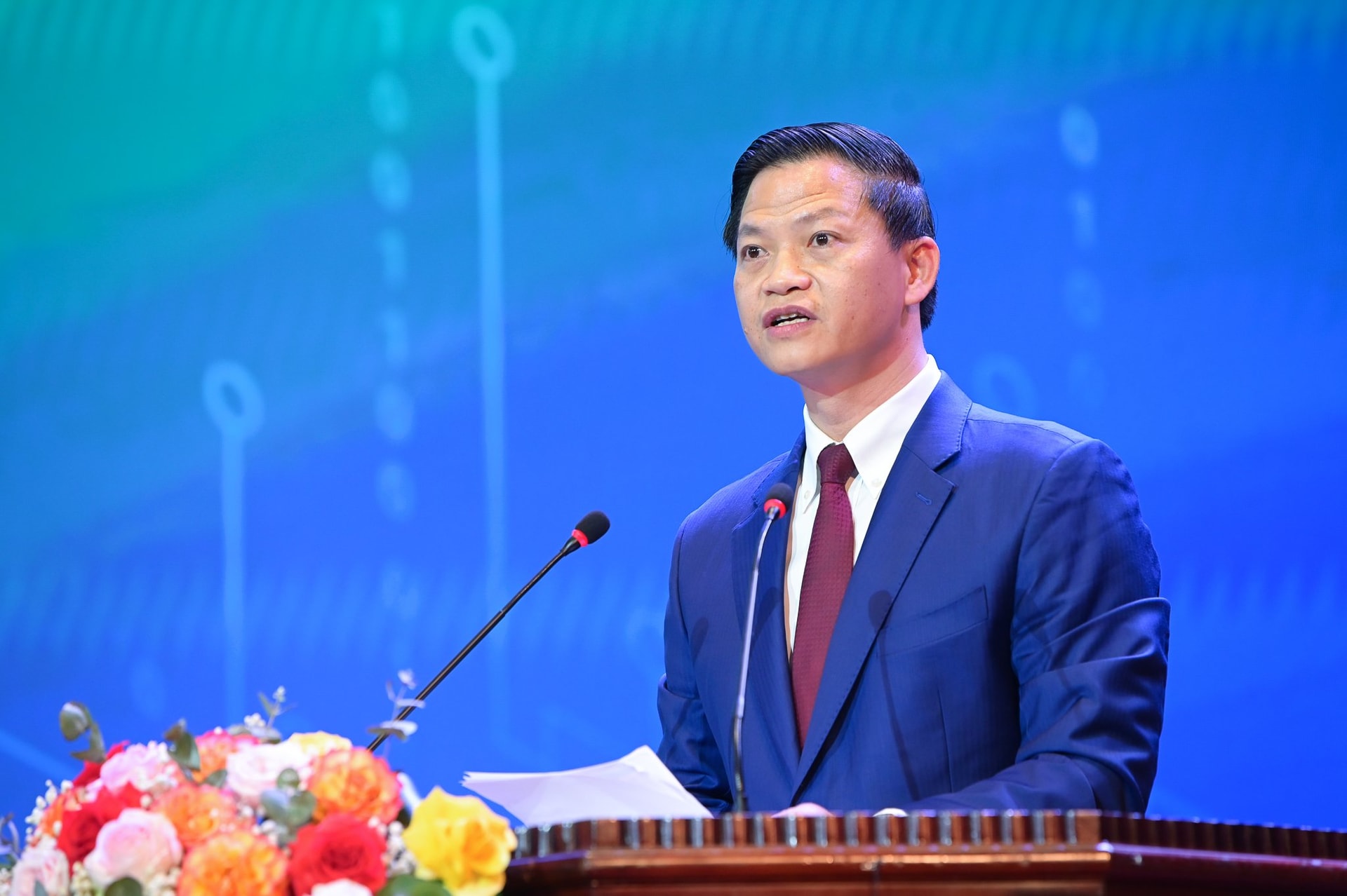 ong-tuan-10-5.jpg
