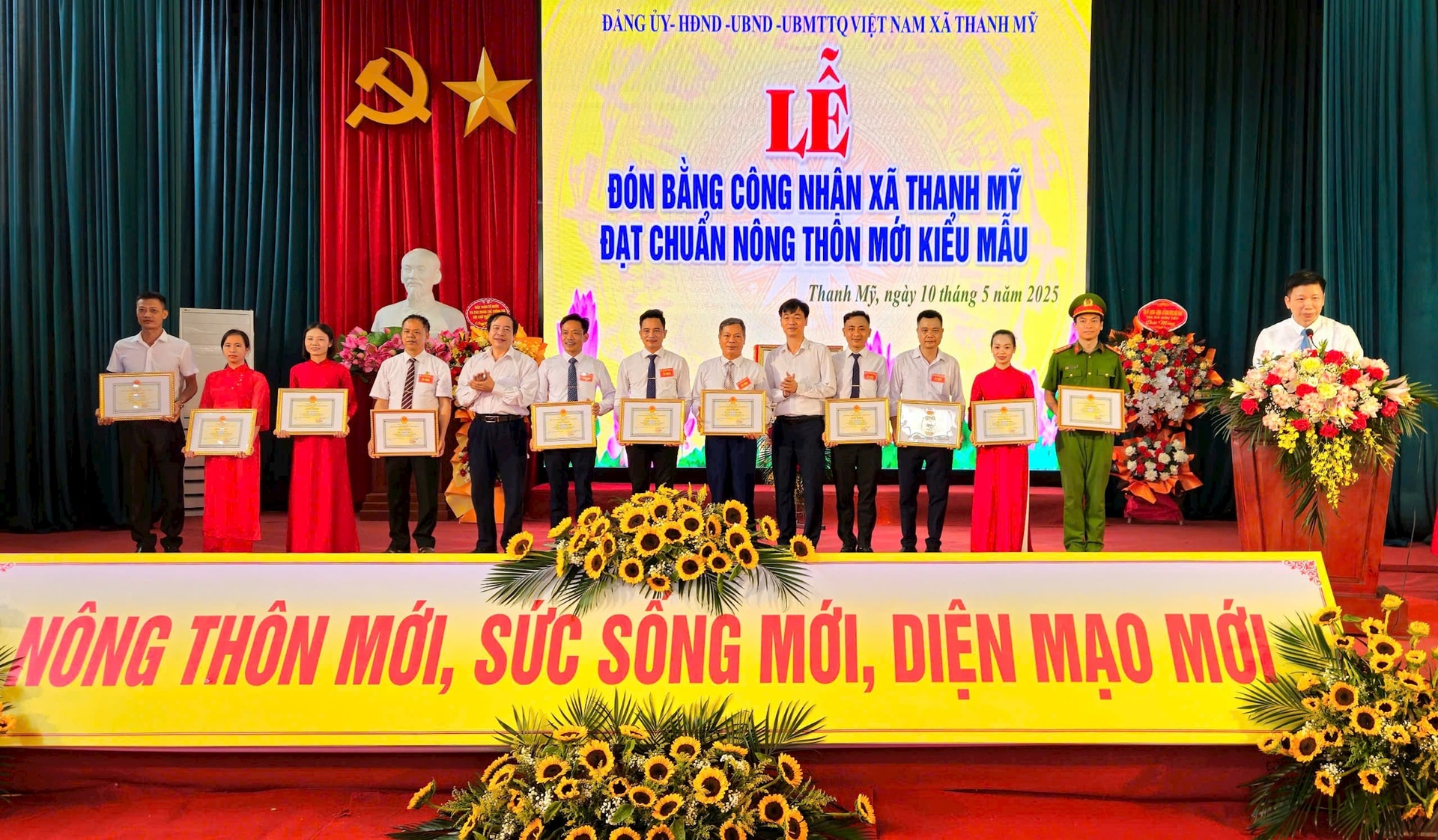 son-tay-khen.jpg