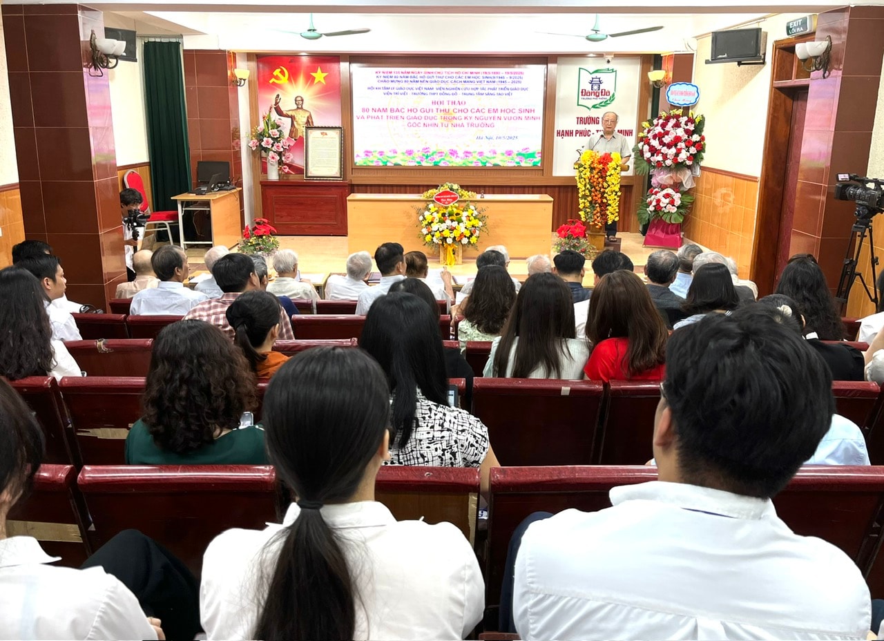 hoi-thao-ve-thu-bac-ho-2.jpg