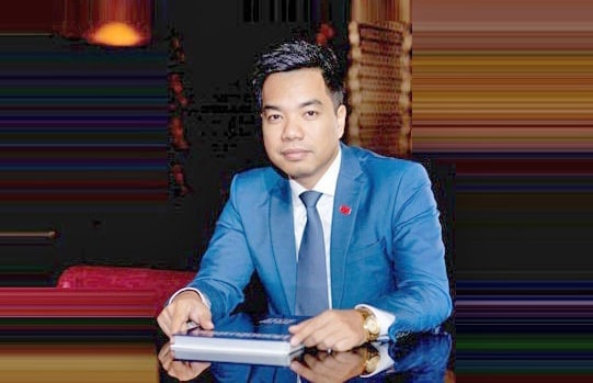 tien-si-mac-quoc-anh-pho-chu-tich-kiem-tong-thu-ky-hiep-hoi-doanh-nghiep-nho-va-vua-thanh-pho-ha-noi..jpg