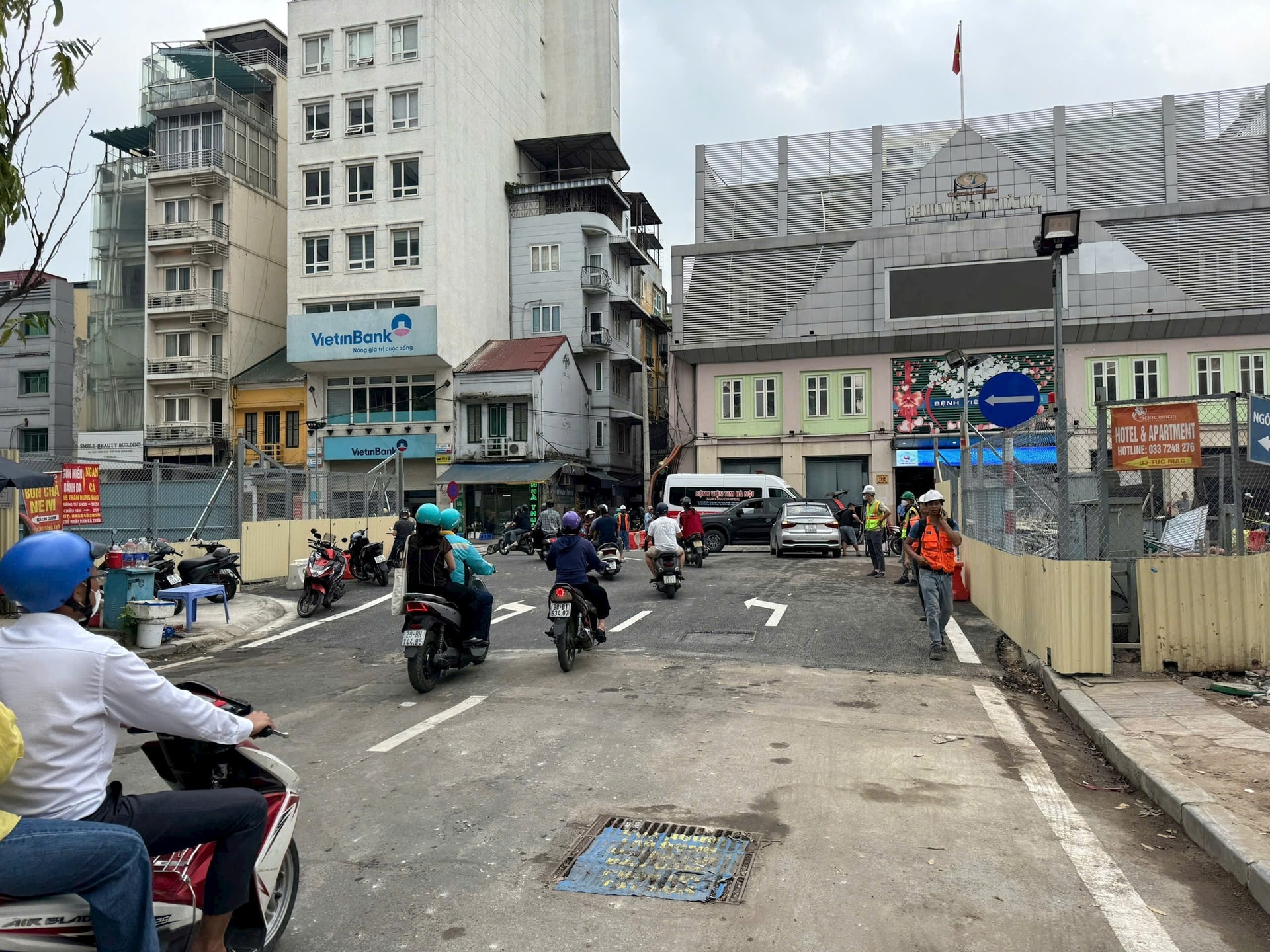 [Podcast] Tin tức ngày 10-5: Rào chắn thi công ga ngầm S12, điều chỉnh giao thông đường Trần Hưng Đạo
