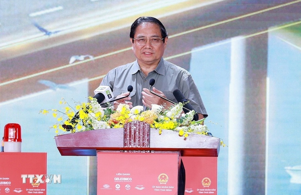 thu-tuong-du-khoi-cong2.jpg