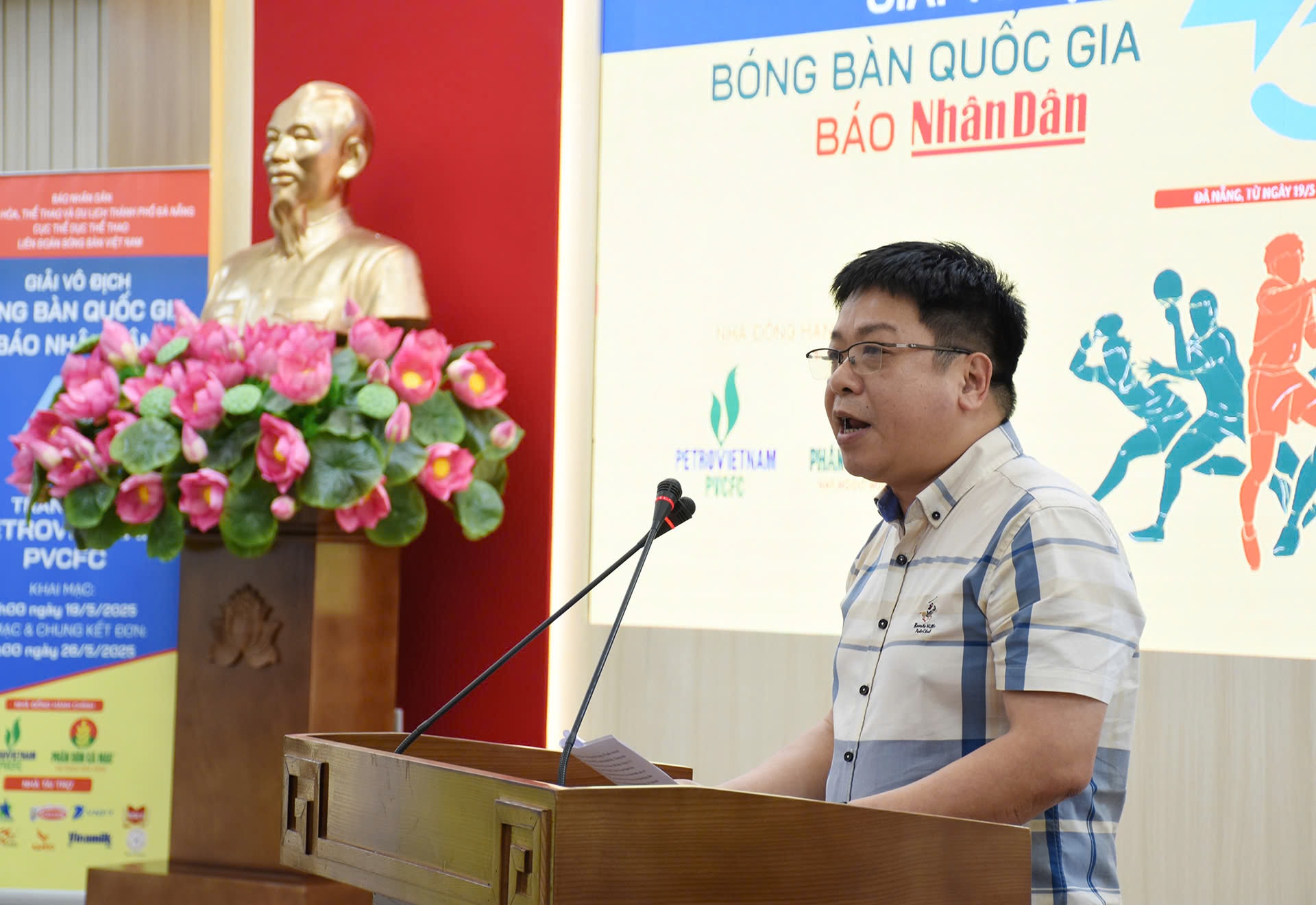 12-que-dinh-nguyen.jpg