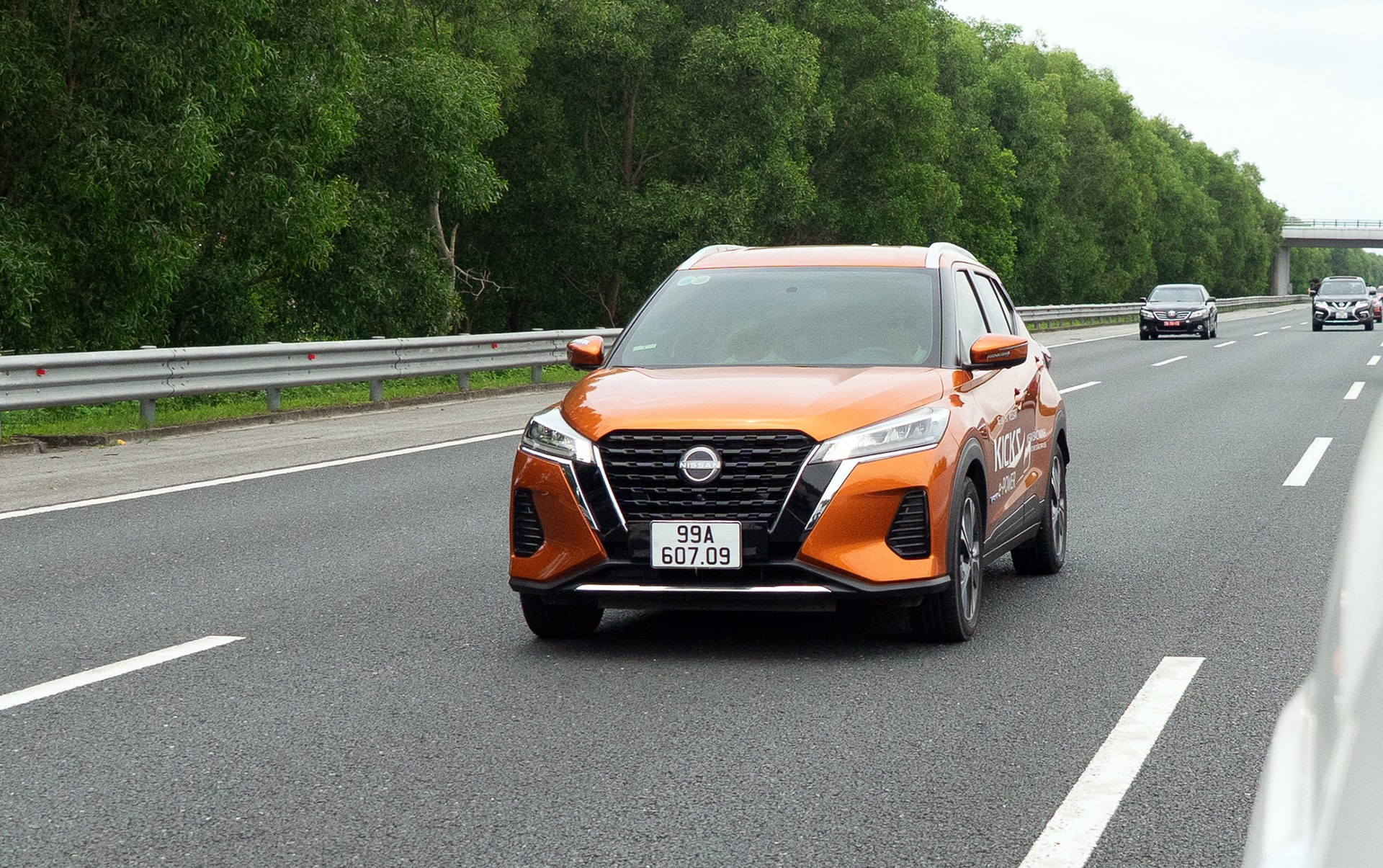 car04086.jpg