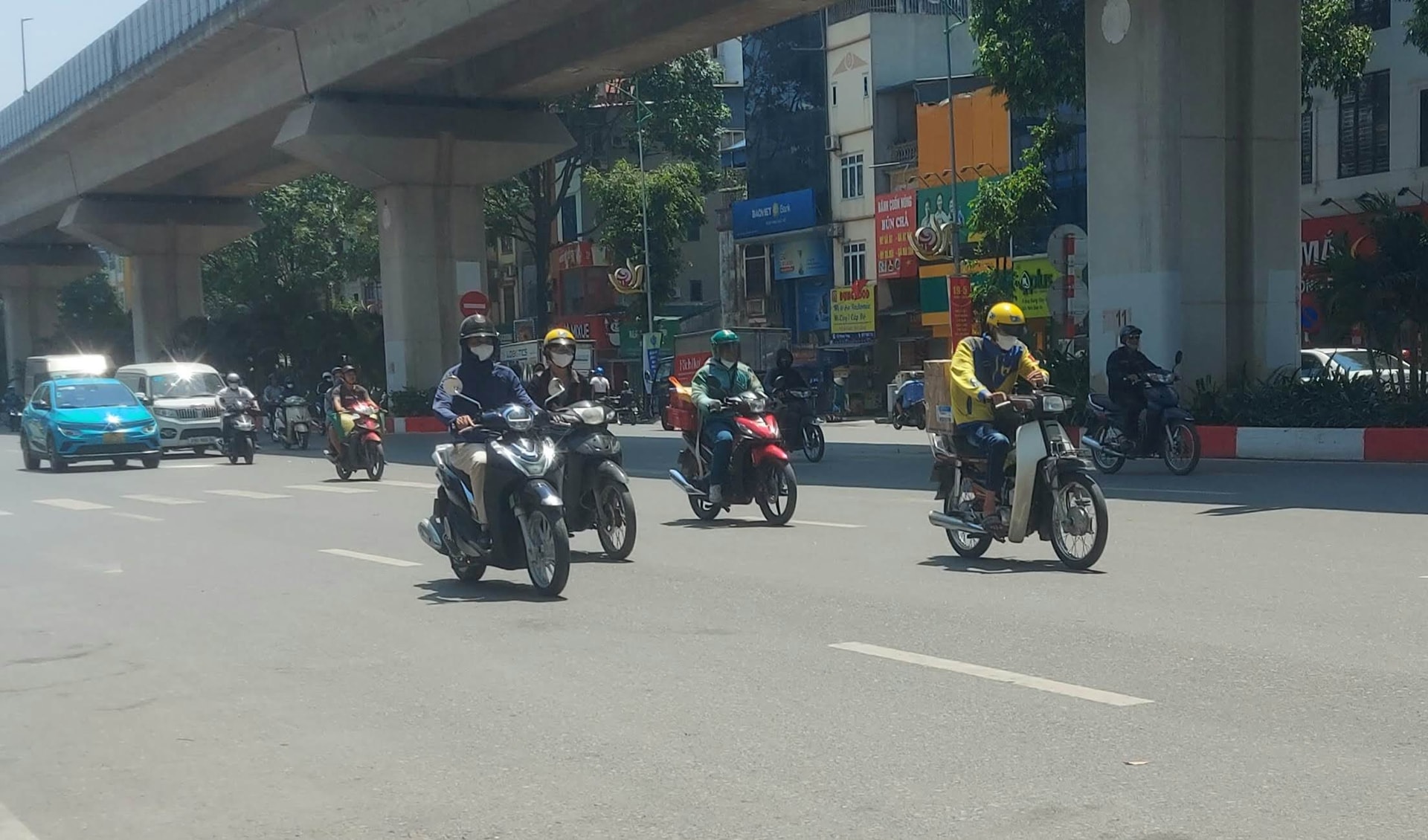 ha-noi-nang-ve-trua-va-chieu.jpg
