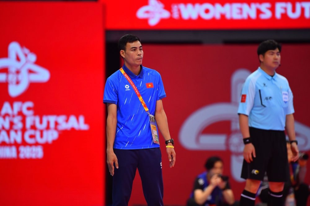 13-hlv-nguyen-dinh-hoang.jpeg