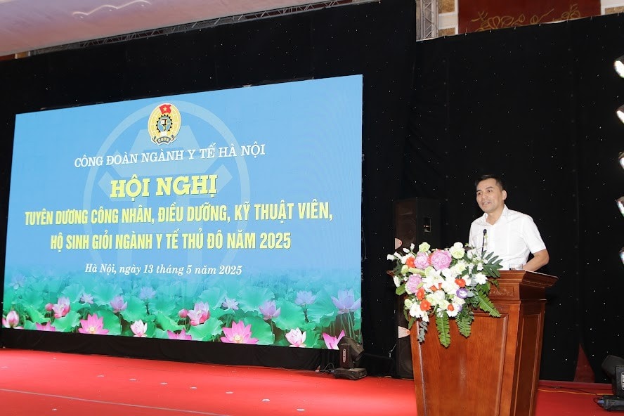 Công đoàn ngành Y tế Hà Nội biểu dương, khen thưởng 182 cán bộ, nhân viên y tế giỏi