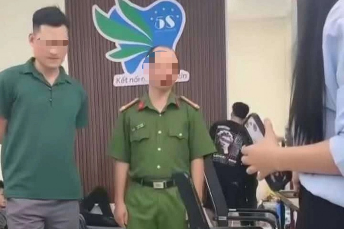 Công an Hà Nội liên tiếp đình chỉ 2 cán bộ Công an