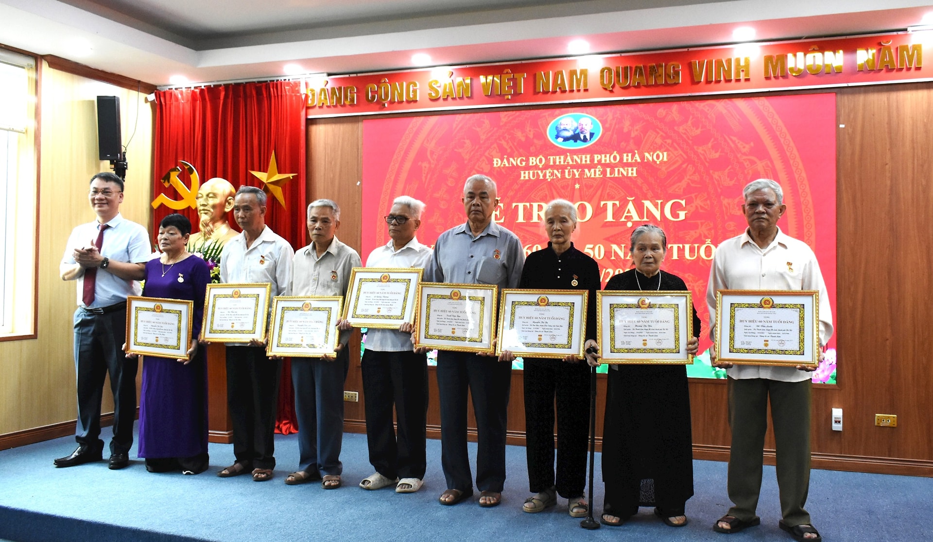5-me-linh.jpg