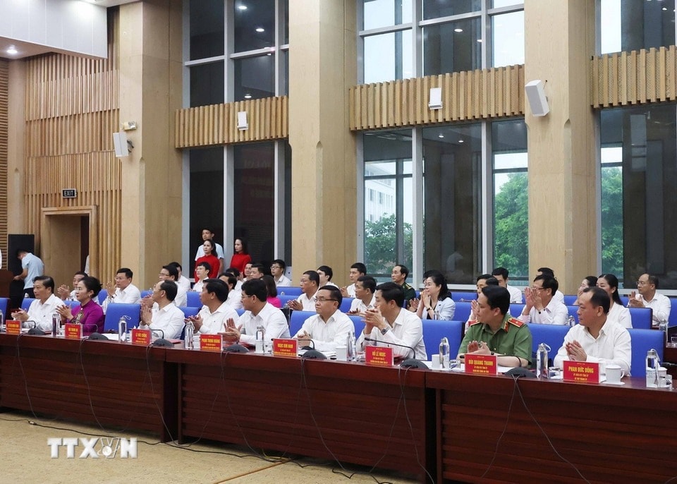 tong-bi-thu-to-lam-nghe-an4.jpg