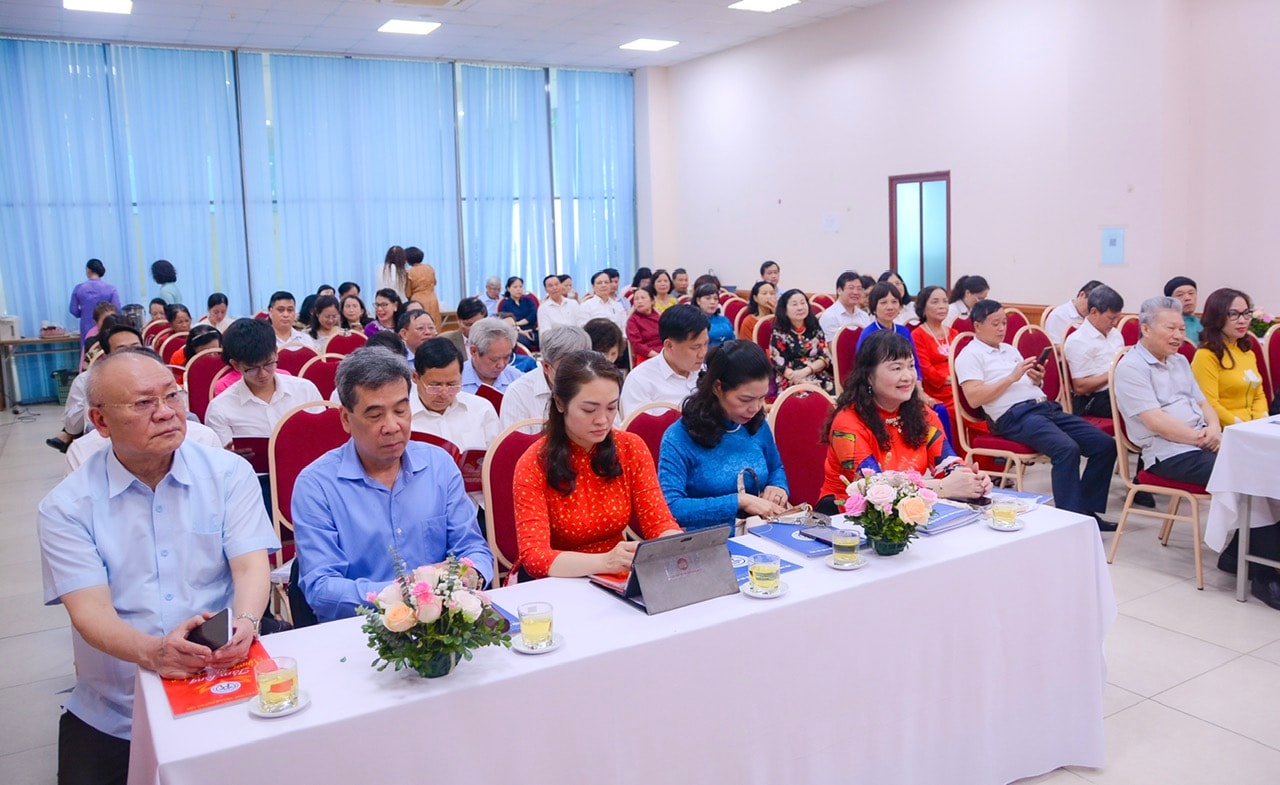 khuyen-hoc-tuyen-duong-5.jpg