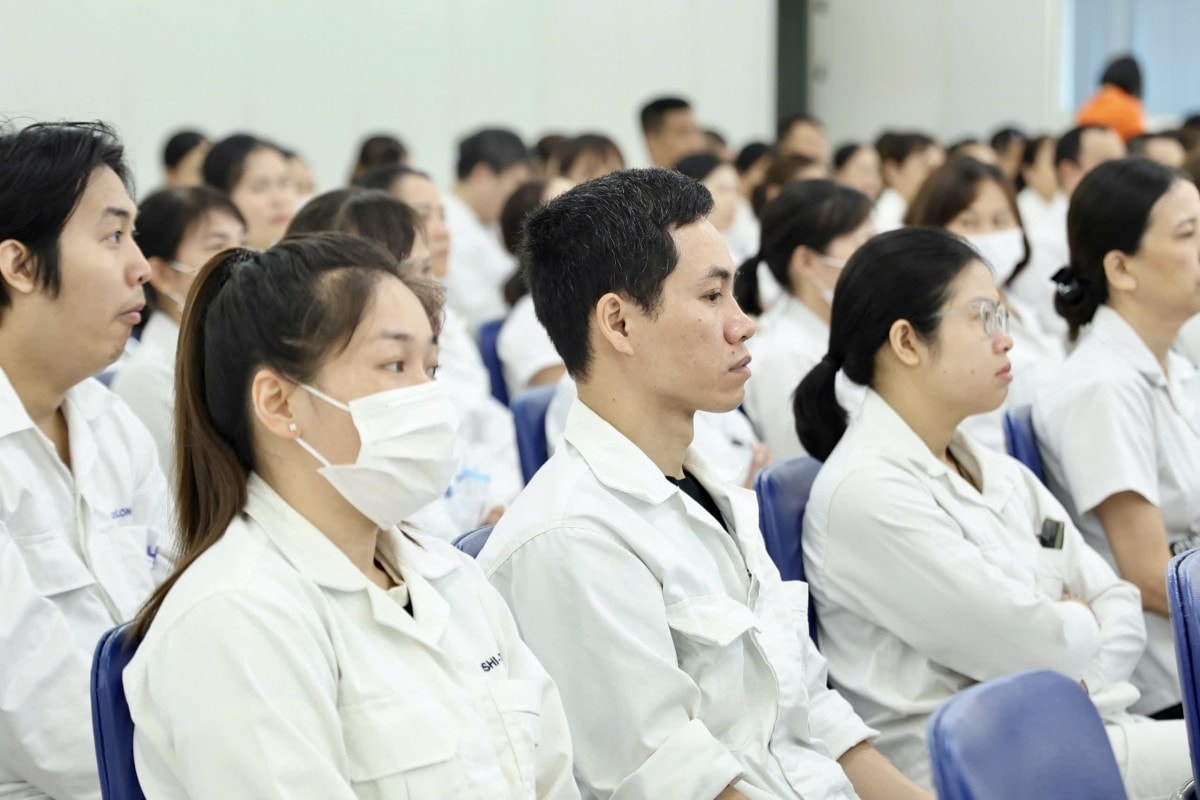 TRỰC TUYẾN HÌNH ẢNH: Đối thoại những điểm mới về bảo hiểm xã hội và an toàn vệ sinh lao động