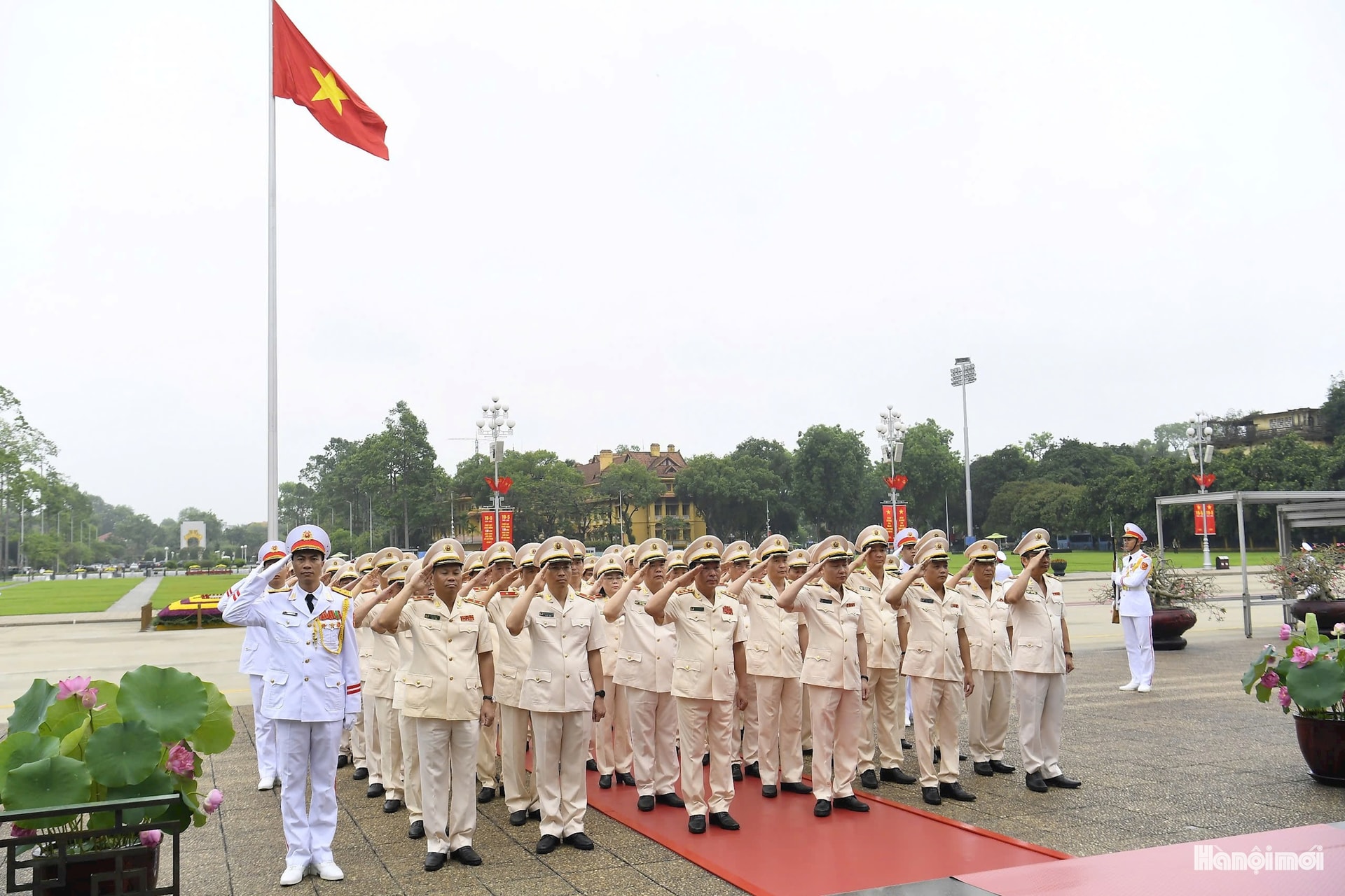 W_khong-co-tieu-de-09.jpg