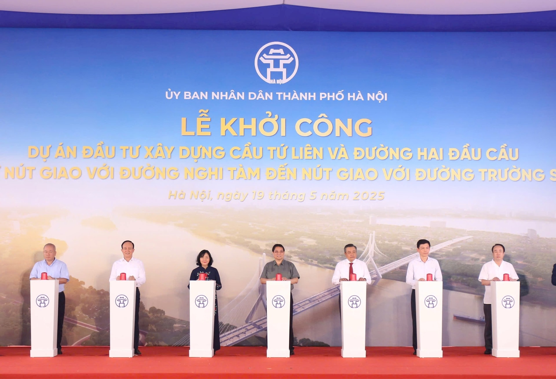 khoi-cong.jpg