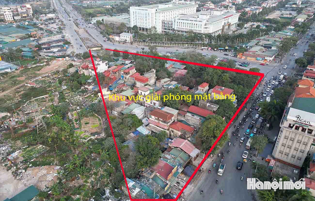 W_cau-vuot-nut-giao-pham-tu-va-duong-70-5.0.jpg