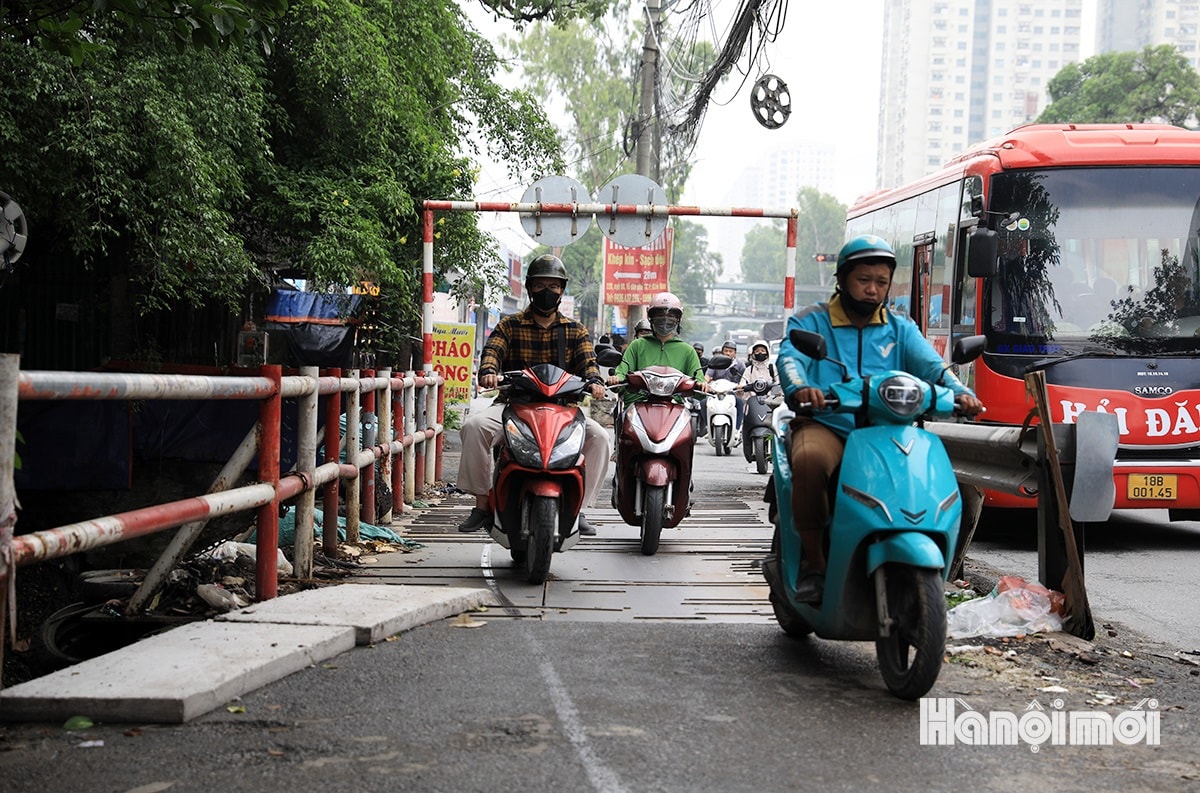 W_cau-vuot-nut-giao-pham-tu-va-duong-70-9.jpg