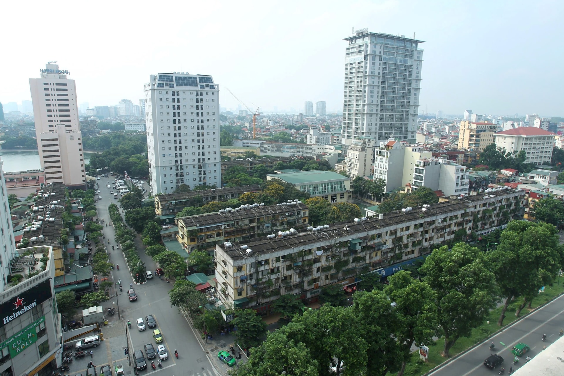 Chung cư Giảng Võ nhìn từ trên cao. Ảnh: Phạm Hùng