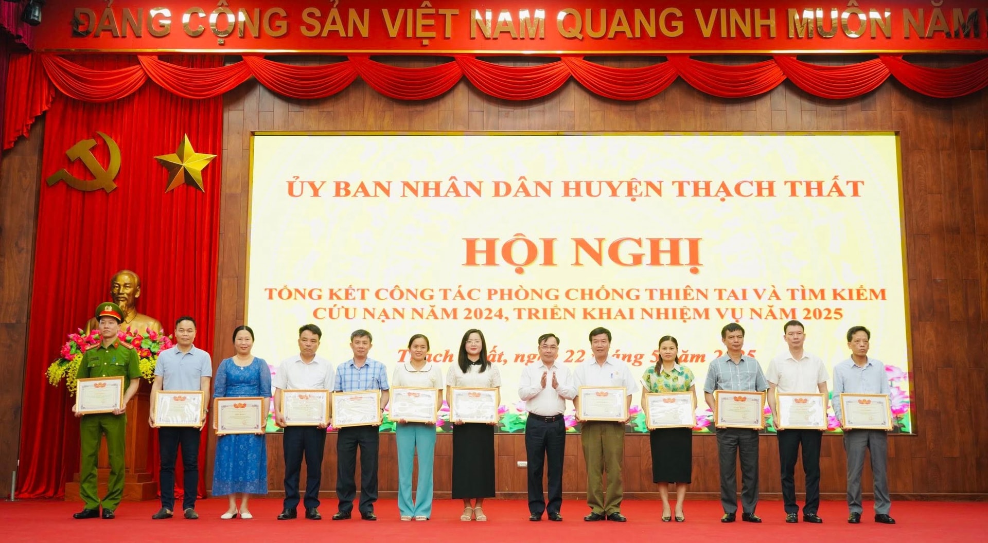 khen-thuong-22-5.jpg