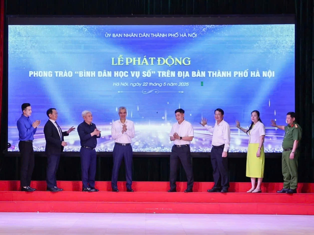 Hà Nội phát động phong trào “Bình dân học vụ số”