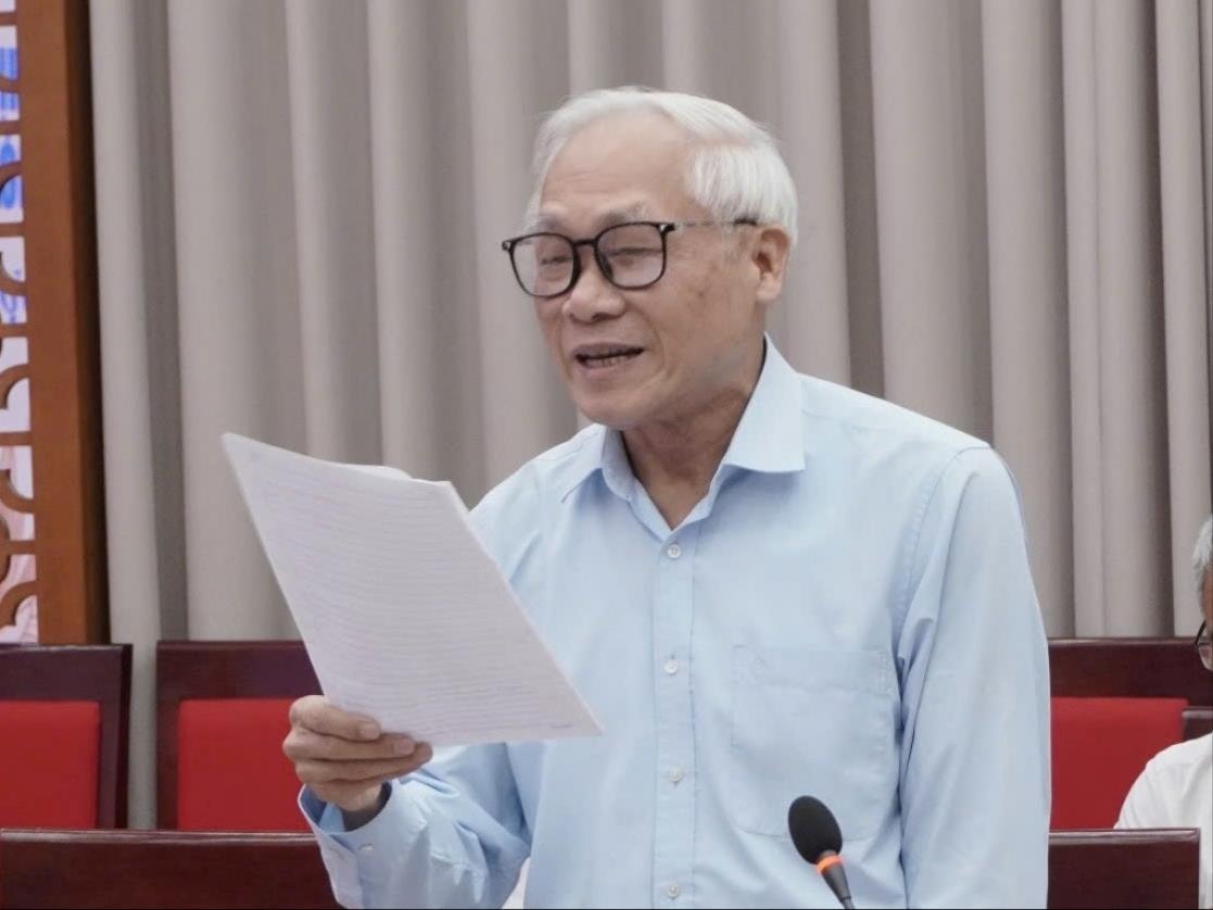 pham-ngoc-thao.jpg