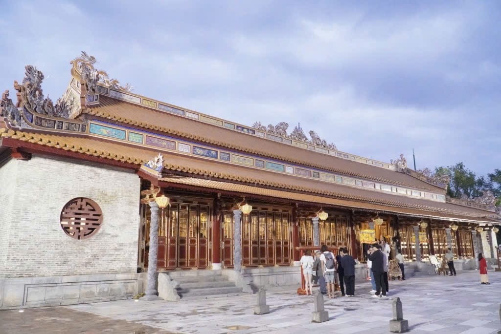 Điện Thái Hòa là ngôi điện quan trọng nhất trong Đại Nội Huế, ghi dấu lịch sử thăng trầm của 13 vị Hoàng đế nhà Nguyễn (Ảnh Đ.Minh)