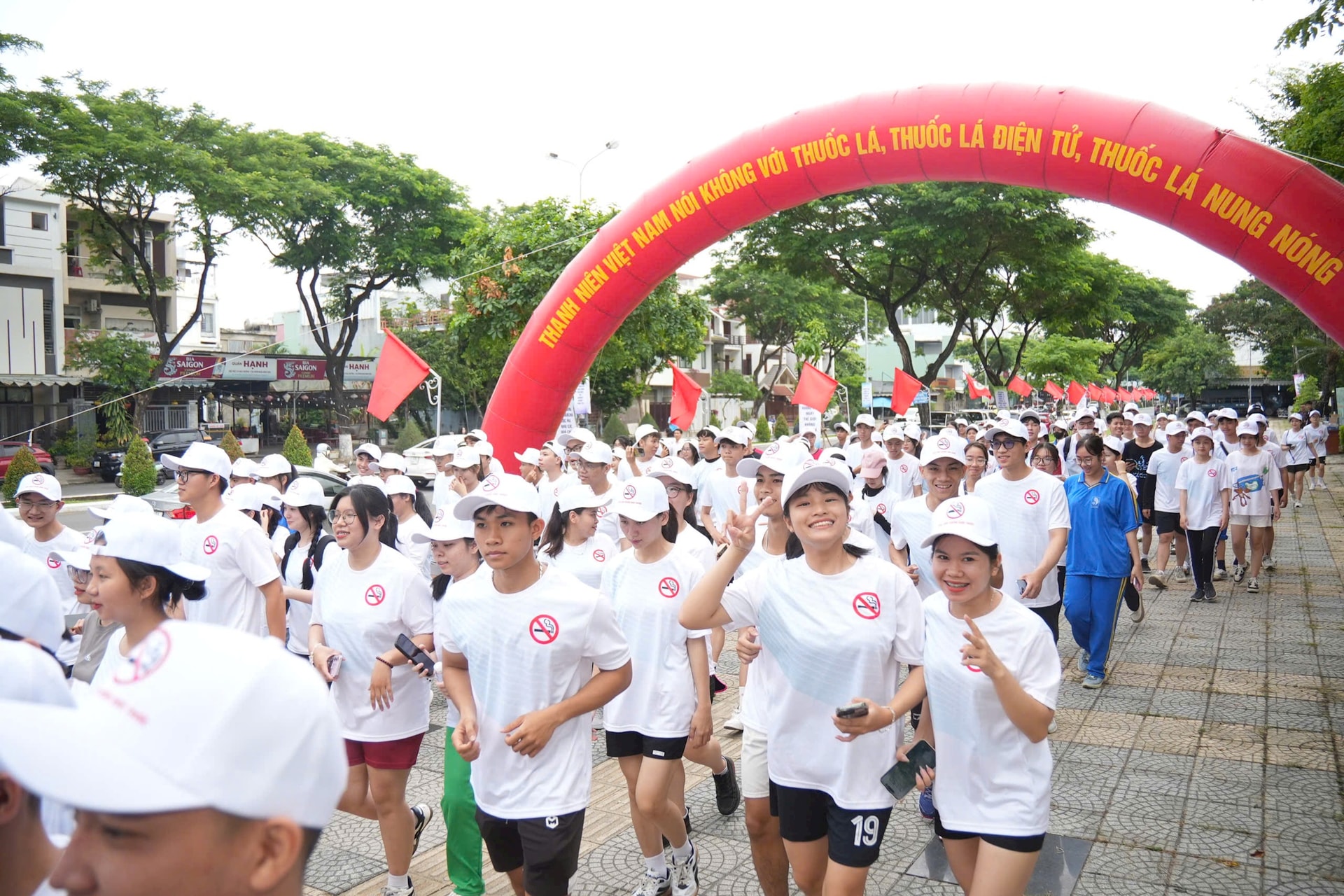 thuoc-la-3.jpg