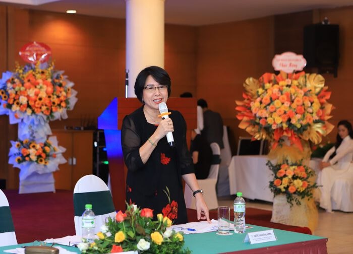 26-5-ba-tran-thi-hong-minh.jpg