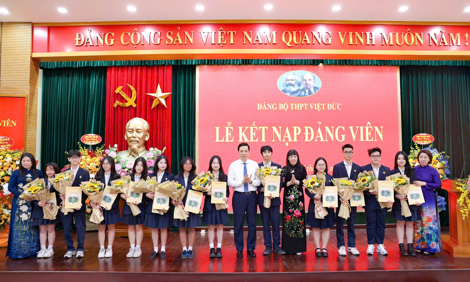hk-ln-.jpg