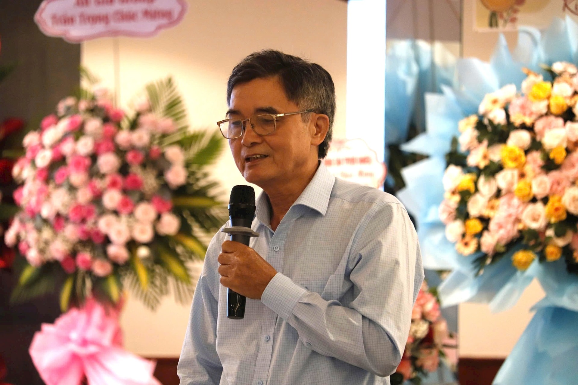 a420.bao-chi-va-doanh-nghiep.jpg