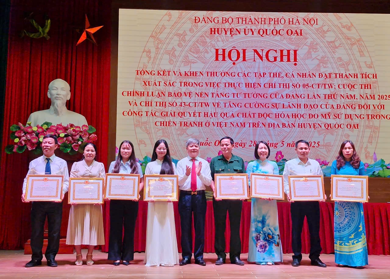 3-quoc-oai.jpg