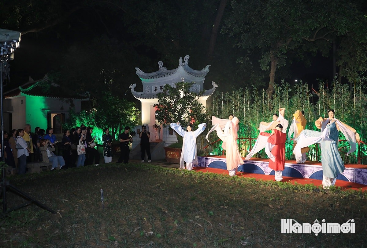 W_tour-tieng-chuong-tran-vu-11.jpg