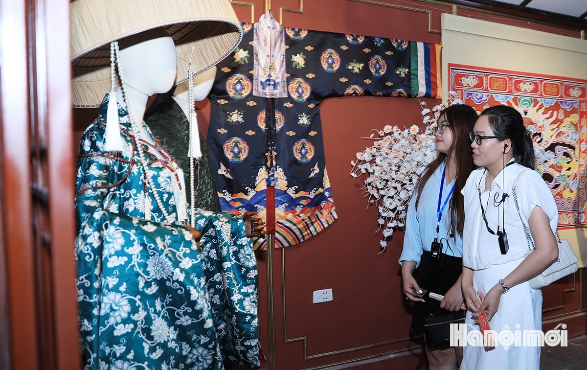 W_tour-tieng-chuong-tran-vu-12.jpg