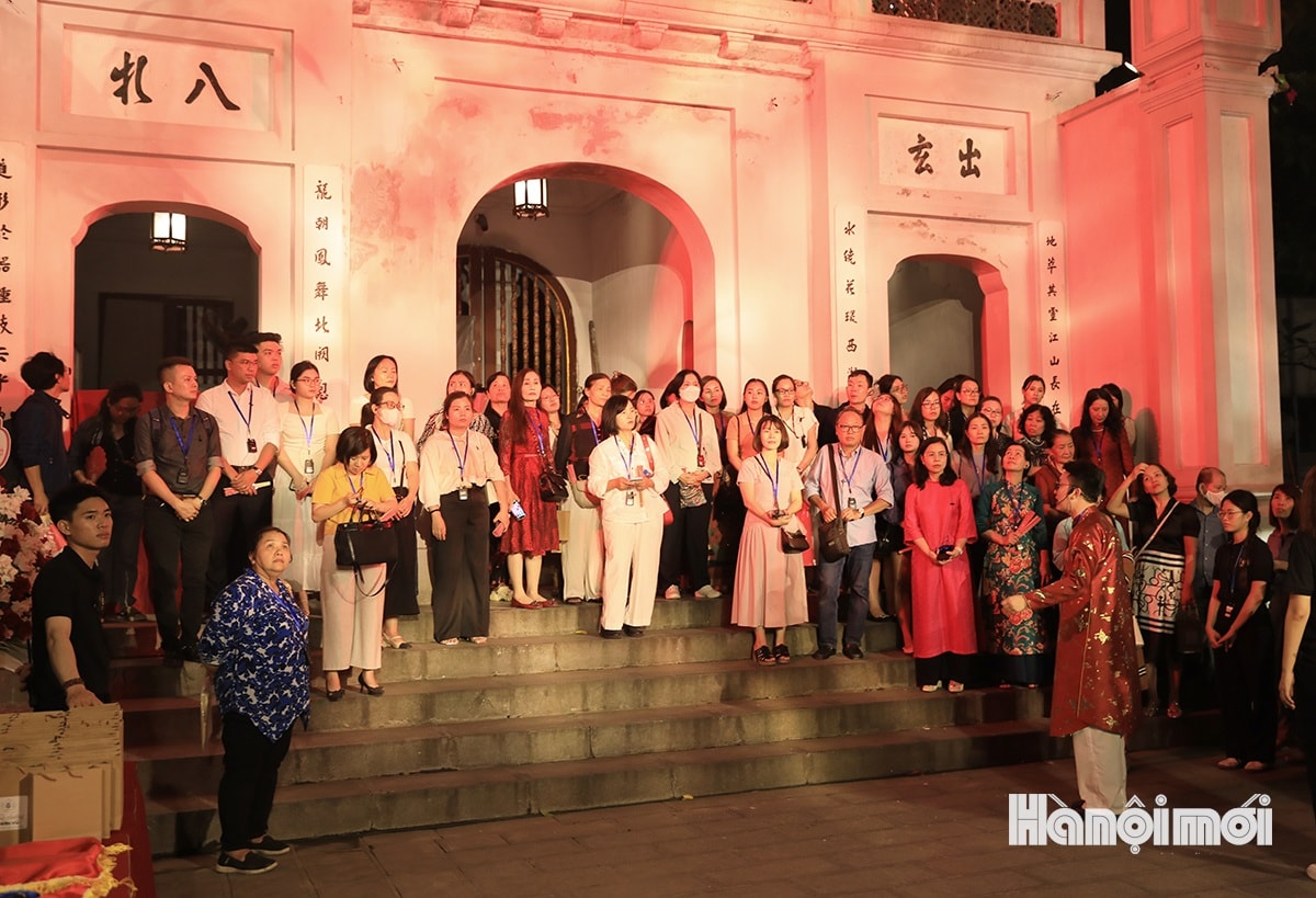 W_tour-tieng-chuong-tran-vu-14.jpg