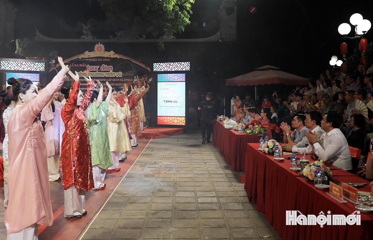 W_tour-tieng-chuong-tran-vu-15.jpg