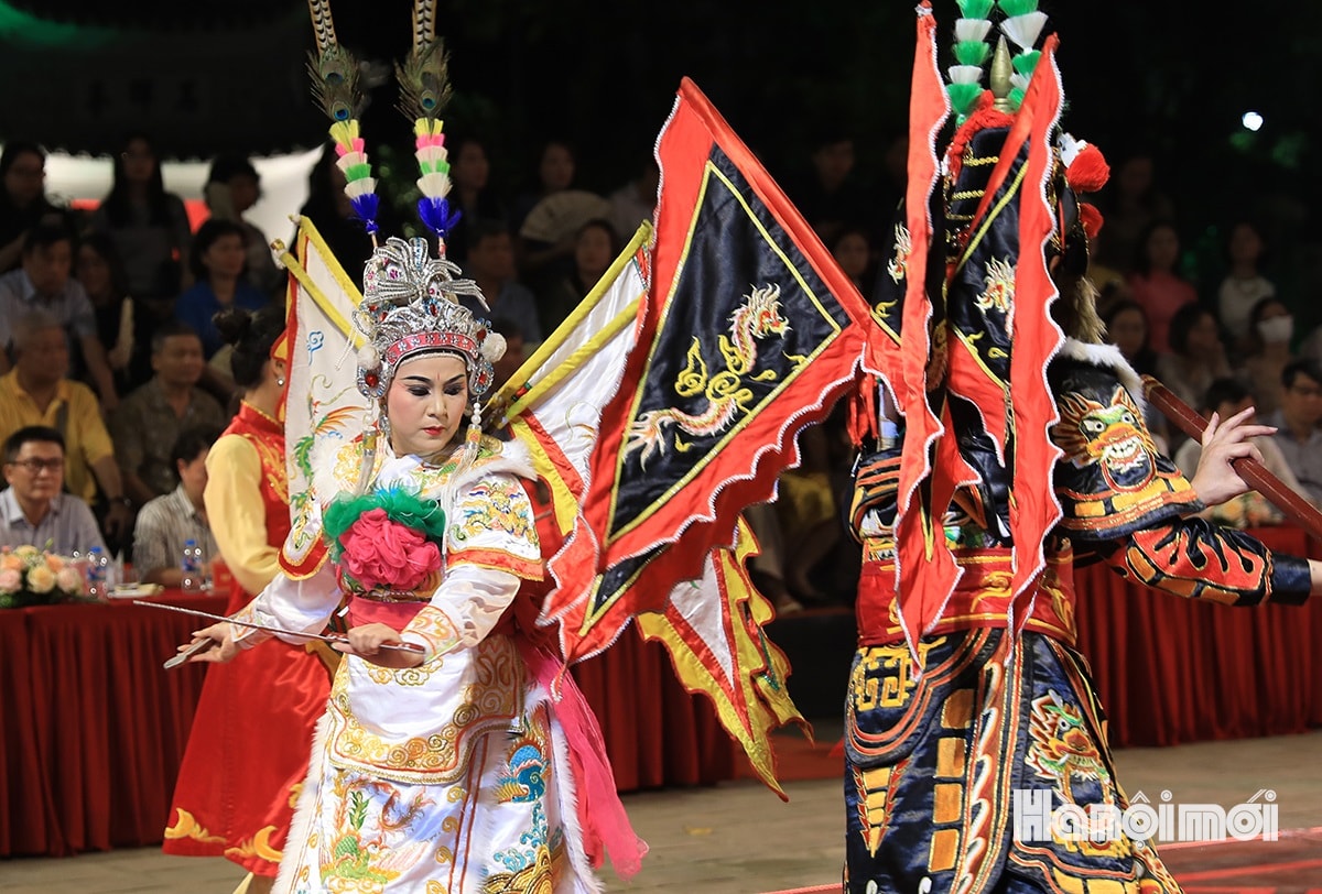 W_tour-tieng-chuong-tran-vu-3.jpg