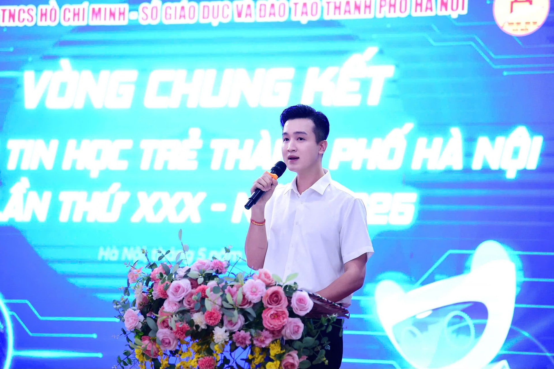 dao-duc-viet.jpg