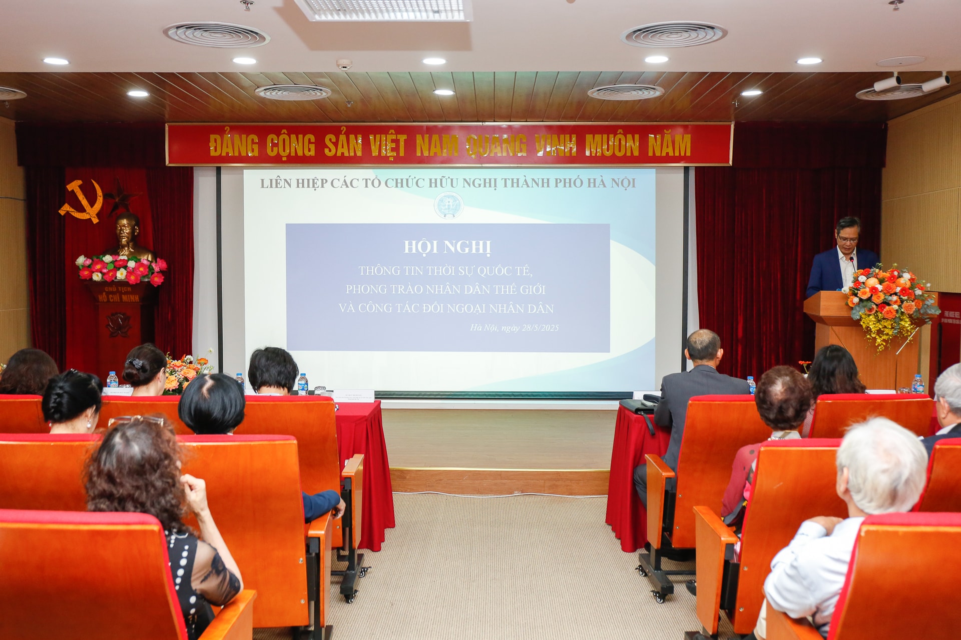Đối ngoại nhân dân tiếp tục khẳng định vai trò trụ cột