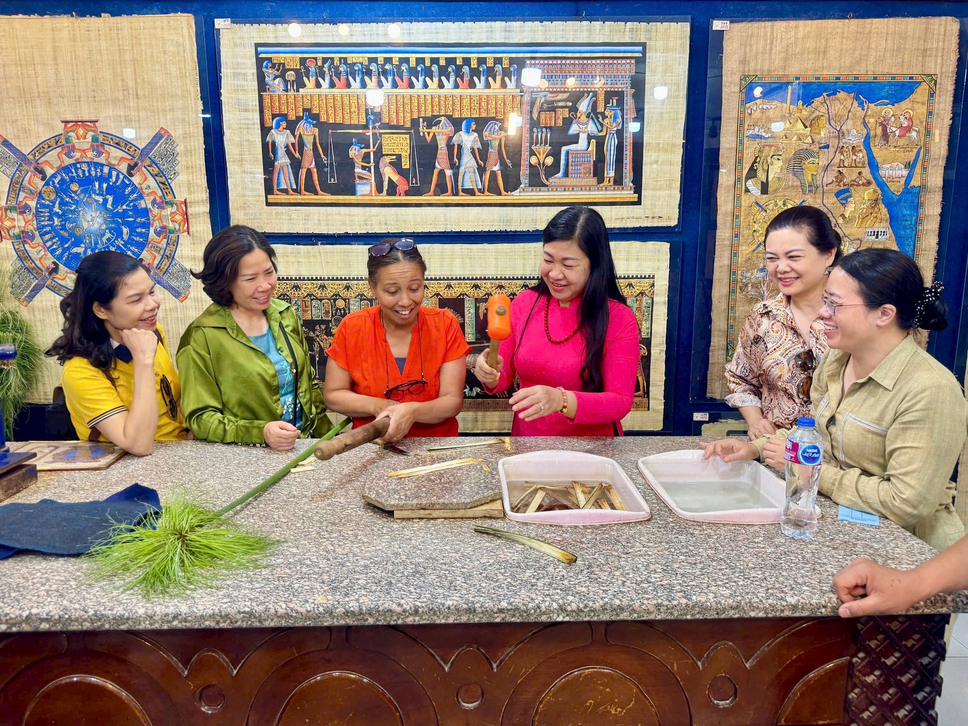 28-5-lan-huong-2.jpg