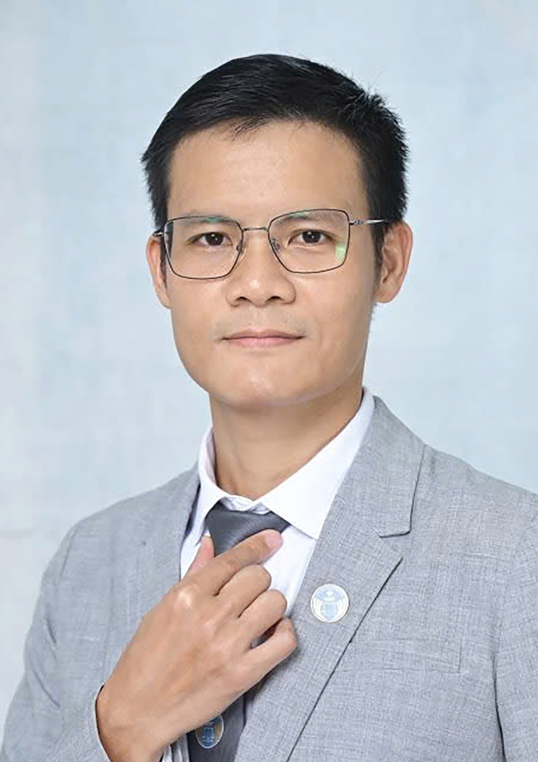 yk-ls-nguyen-van-dinh.jpg